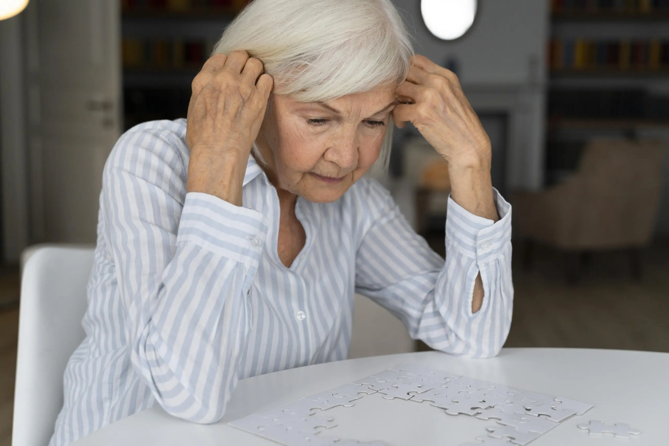 woman-showing-symptoms-of-a-stroke